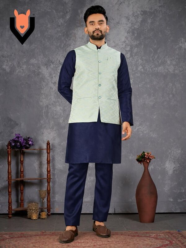 C026: Beautiful Mens Kurta Pajama Sets