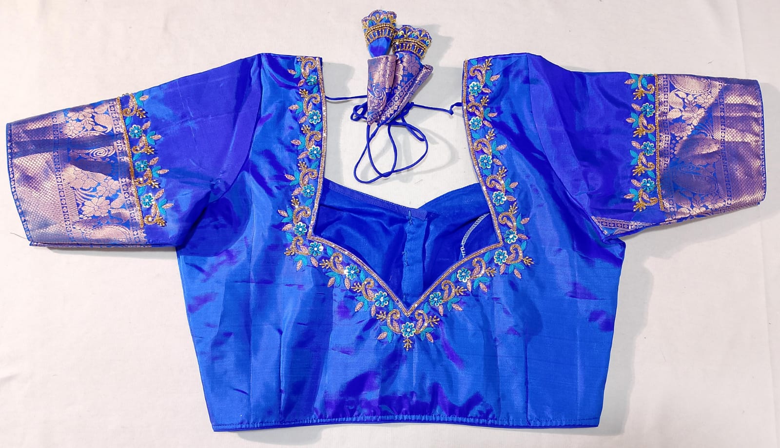 N28: Ready To Ship Beautiful Pure Kanchipattu Saree With Stitched Maggam Work Blouse