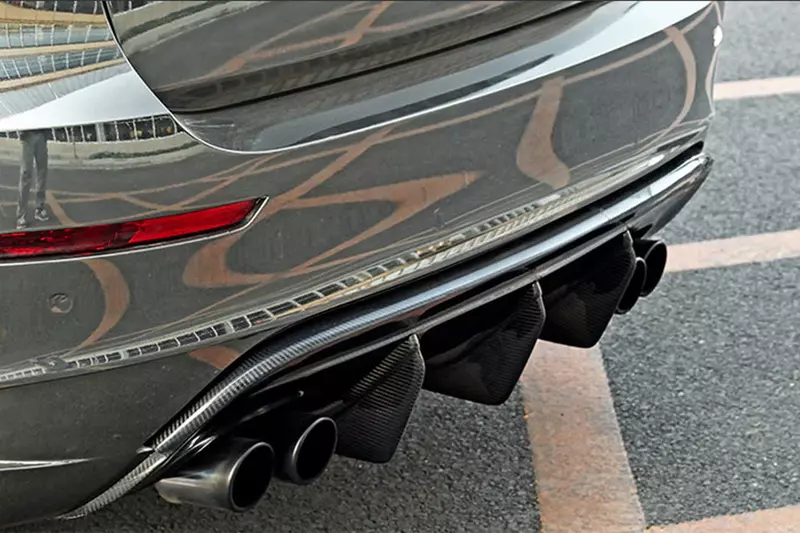 2009β2014 BMW E71 X6M AK Style Carbon Fiber Rear Diffuser