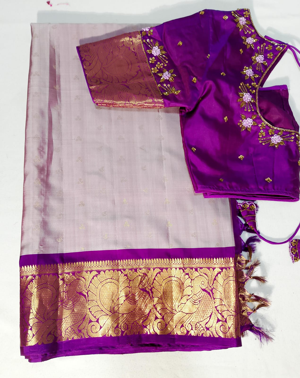 N620: Ready To Ship Beautiful Saree With Stitched Blouse