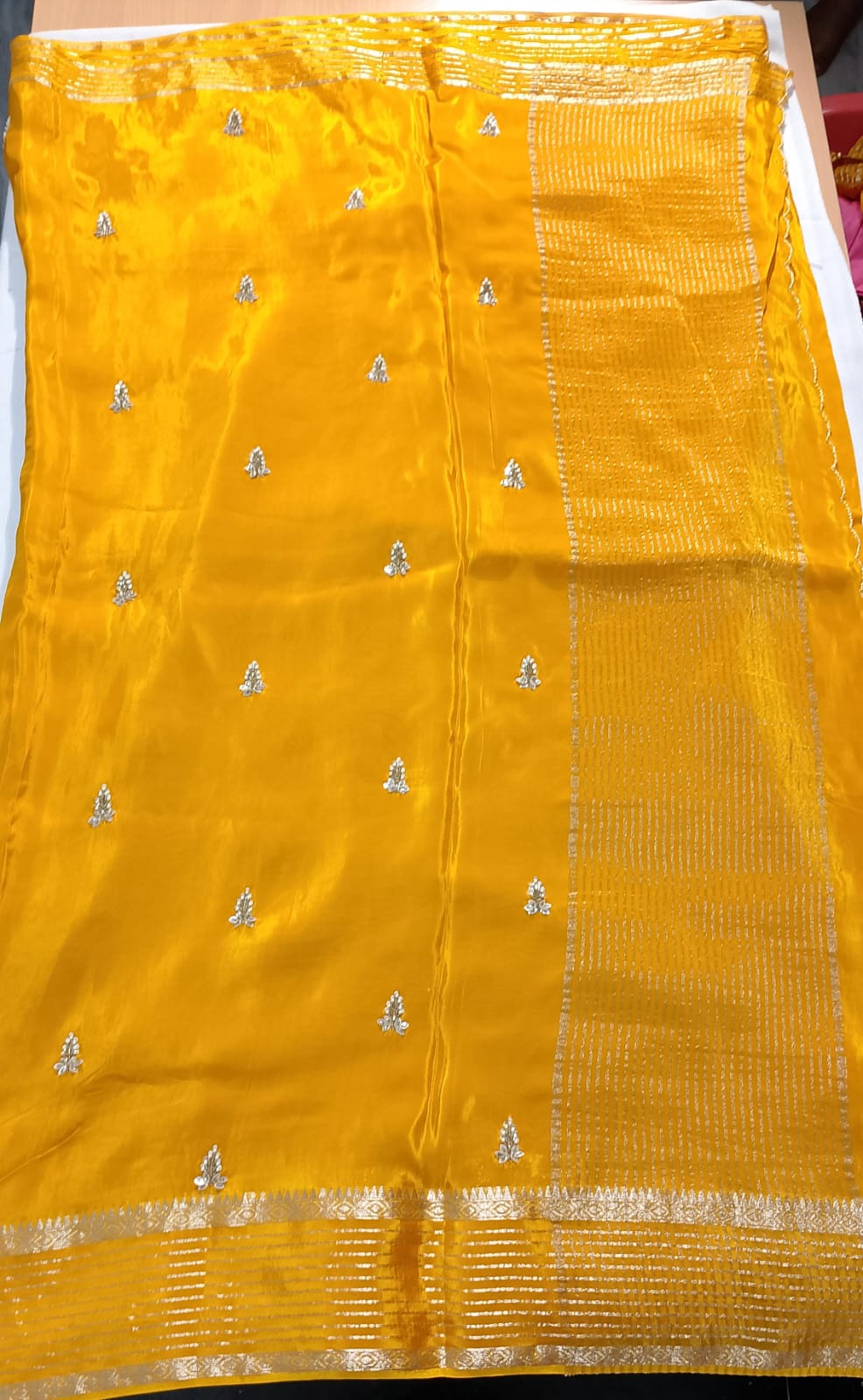 N624: Ready To Ship Beautiful Desginer Saree With Stitched Blouse N624: Ready To Ship Beautiful Desginer Saree With Stitched Blouse
