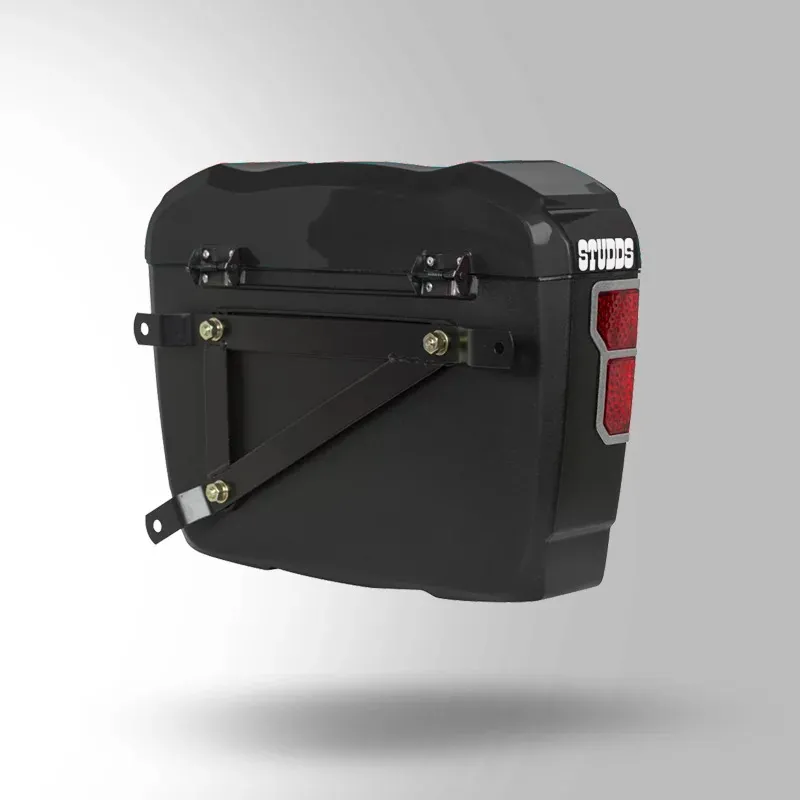 STUDDS SIDE BOX EXPLORER WITH UNIVERSAL FITMENT CLAMPS BLACK STUDDS SIDE BOX EXPLORER WITH UNIVERSAL FITMENT CLAMPS BLACK