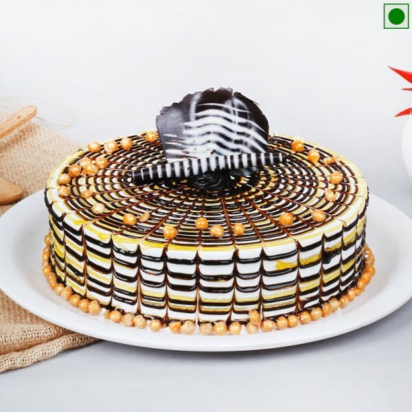 Exotic Butterscotch Eggless Cake Exotic Butterscotch Eggless Cake