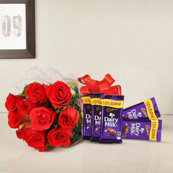 Red Roses Chocolate Combo Red Roses Chocolate Combo