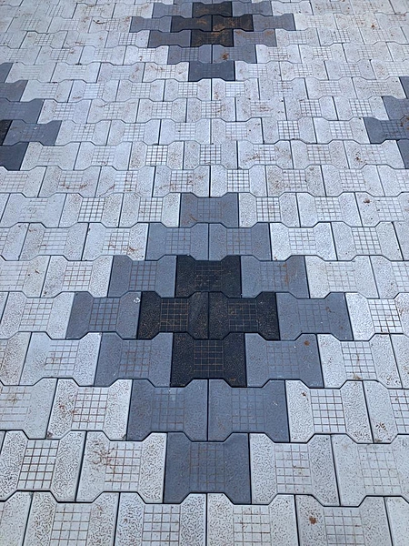 PM28: NEW IDOLE PAVING BLOCK