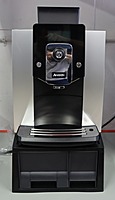 AMK1601PRO-SILVER RED CAFETERA AUTOMÁTICA PLATEADA