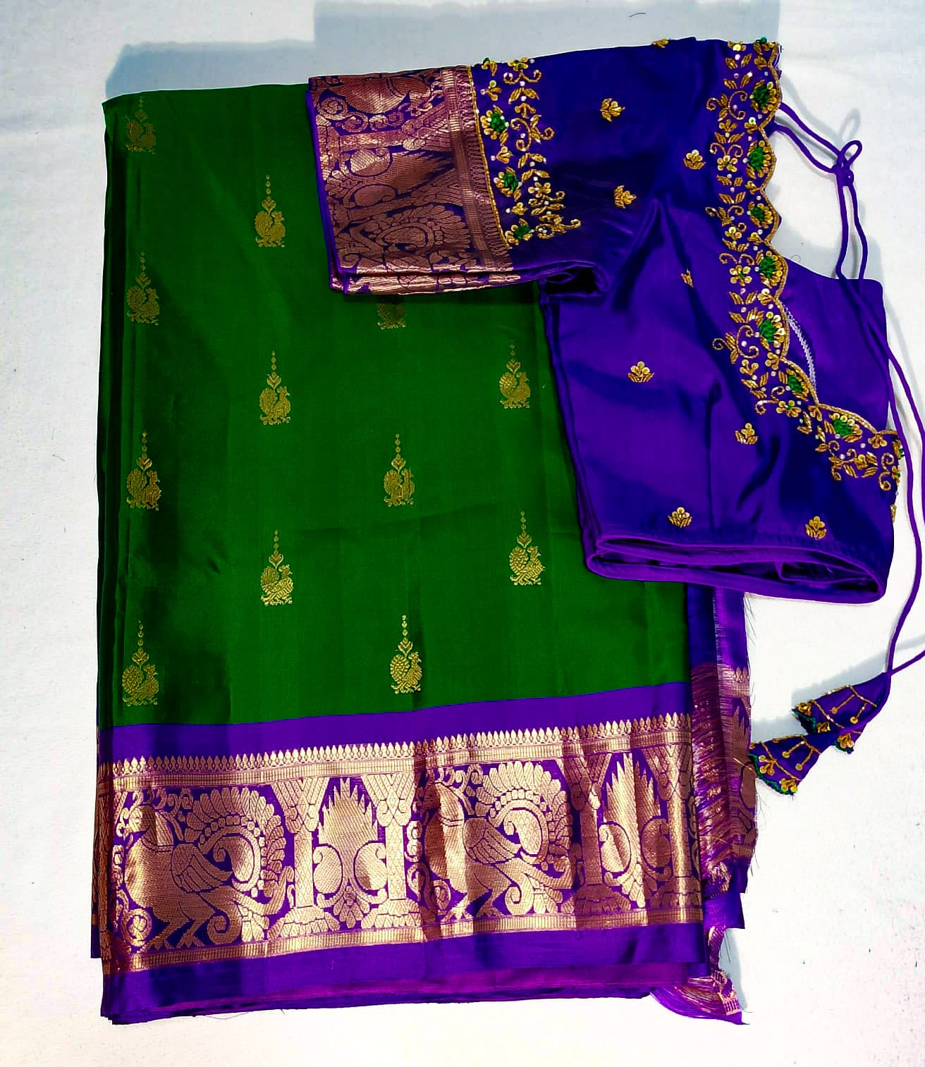 N630: Ready To Ship Beautiful Pure Kanchipattu Saree With Stitched Maggam Work Blouse N630: Ready To Ship Beautiful Pure Kanchipattu Saree With Stitched Maggam Work Blouse