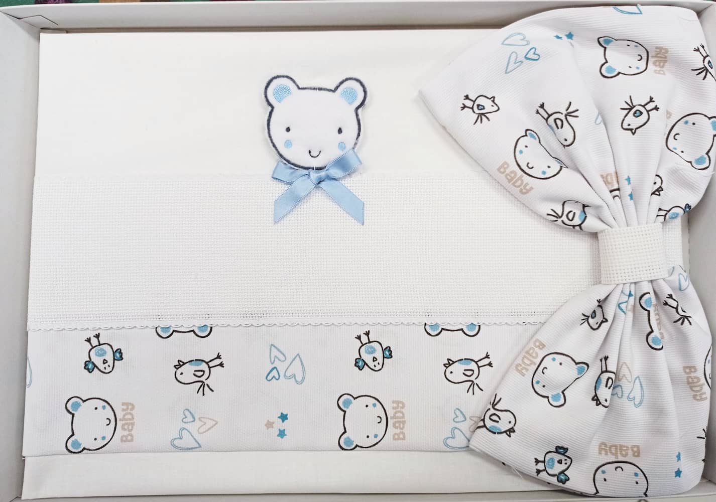 Collezione Baby Bear - Lenzuolino da ricamare a punto croce