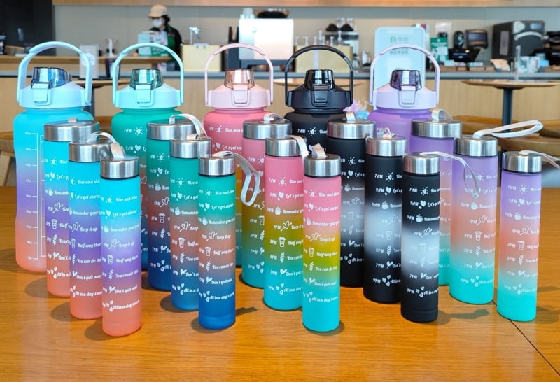 4in1 MOTIVATIONAL WATER BOTTLE