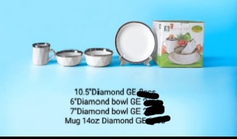 4PIECES DIAMOND CERAMICS  DINNER SET