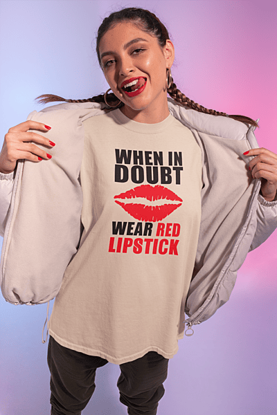 When In Doubt Wear Red Lipstick Sports Grey T-Shirt