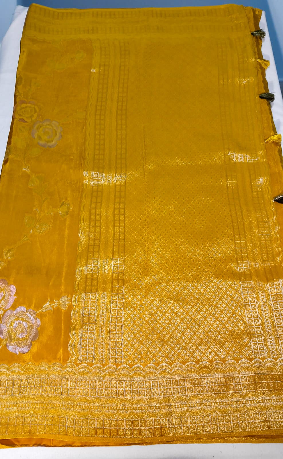 N634: Ready To Ship Beautiful Tissue Saree With Stitched Blouse