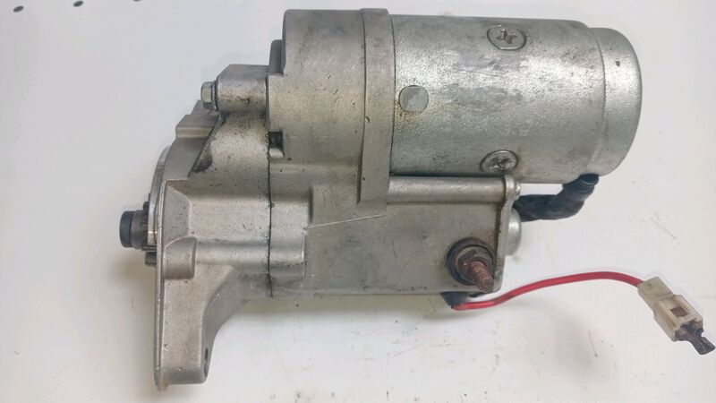 Starter Motor Toyota Hilux 4 Cylinder 10 Tooth 1999to2003