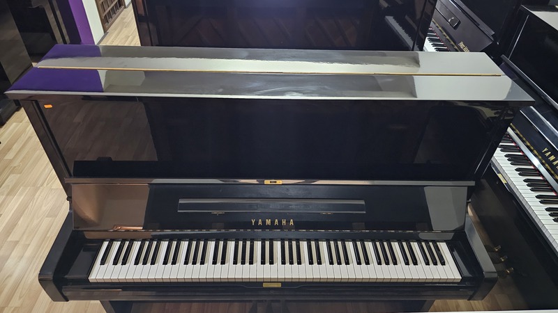 Yamaha U2A