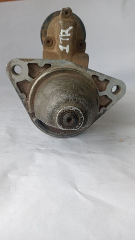 Starter Motor Toyota Hilux 4 Cylinder 2.0 9 Tooth 2004to2014