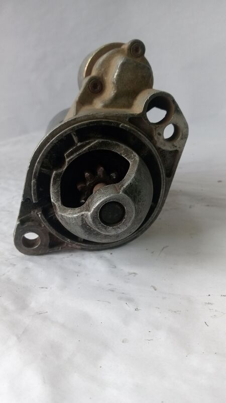 Starter Motor Nissan Hardbody Bosch type STR1214 9 Tooth 1999to2009