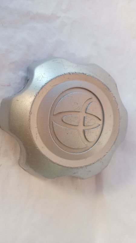 Centre Caps for Rims Toyota Hilux Single Cap 1995to2002