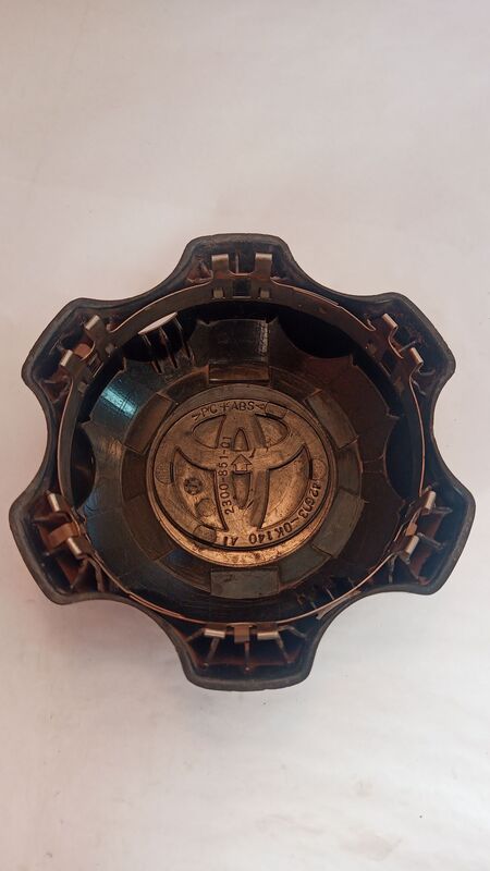 Centre Caps for Rims Toyota Hilux Single Cap 1995to2002