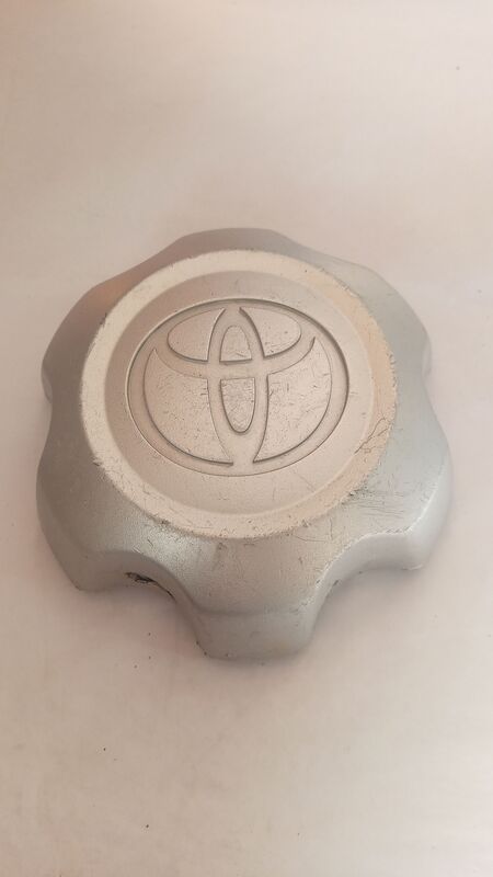 Centre Caps for Rims Toyota Hilux Single Cap 1995to2002