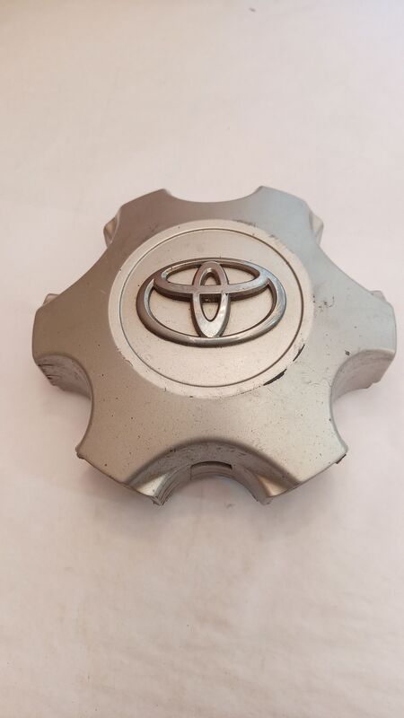Centre Caps for Rims Toyota Fortuner Single Cap 2012to2015