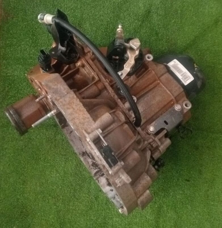 Transmission / Gearbox Nissan NP200 1.6i 8 Valve 2014to2019