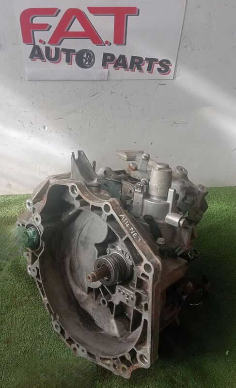 Transmission / Gearbox Opel Astra Astra J 1.4T 4 Cylinder 2010to2013