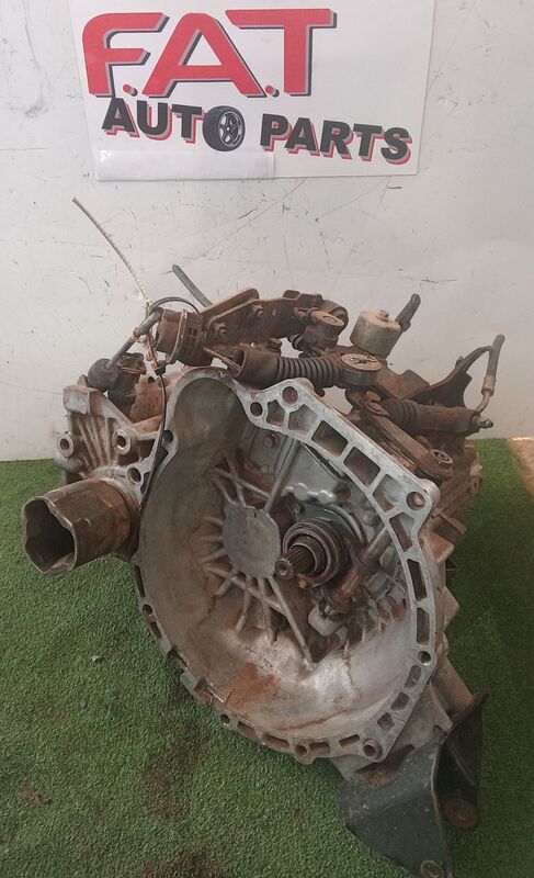 Transmission / Gearbox Kia Rio MK2 1.6 CVVT 4 Cylinder 2007to2010
