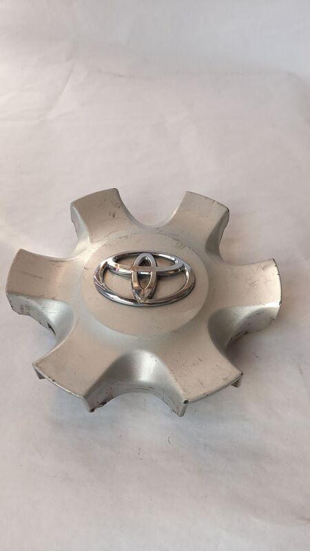 Centre Caps for Rims Toyota Fortuner Single Cap 2008to2012