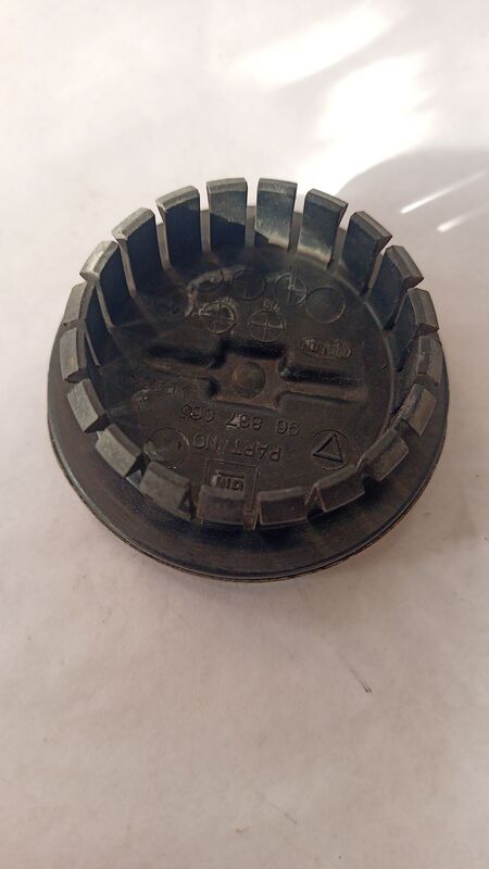 Centre Caps for Rims Chevrolet Captiva Single Cap 2011to2016