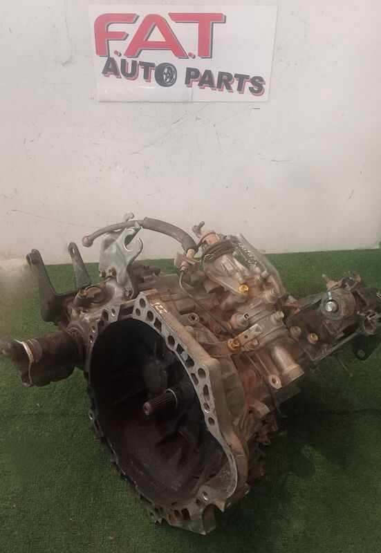 Transmission / Gearbox Toyota Corolla 1.8i 2003 to 2008
