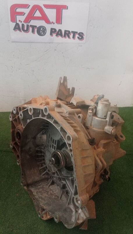 Transmission / Gearbox Chevrolet Captiva 2.4i 2011 to 2015