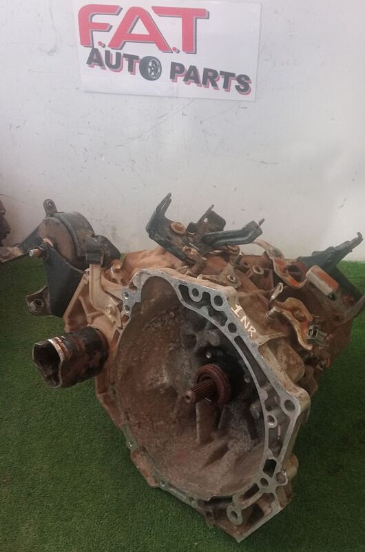 Transmission / Gearbox Toyota Corolla Professional 1.3i 2009to2016