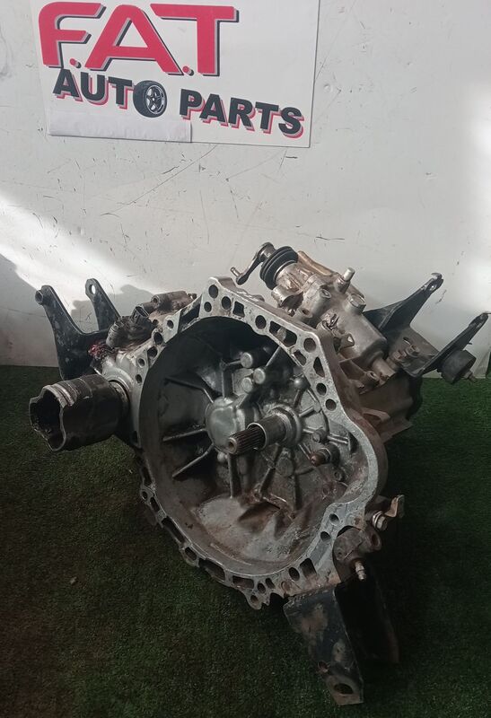 Transmission / Gearbox Toyota Corolla 1.6i 2003to2007
