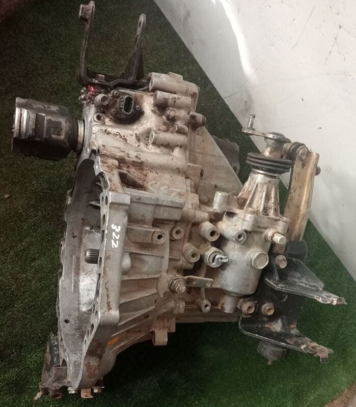 Transmission / Gearbox Toyota Corolla 1.6i 2003to2007