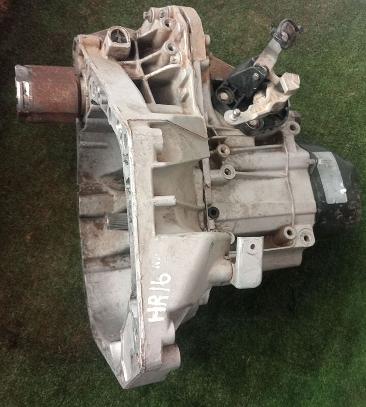 Transmission / Gearbox Nissan Livina 1.6i 2009to2014