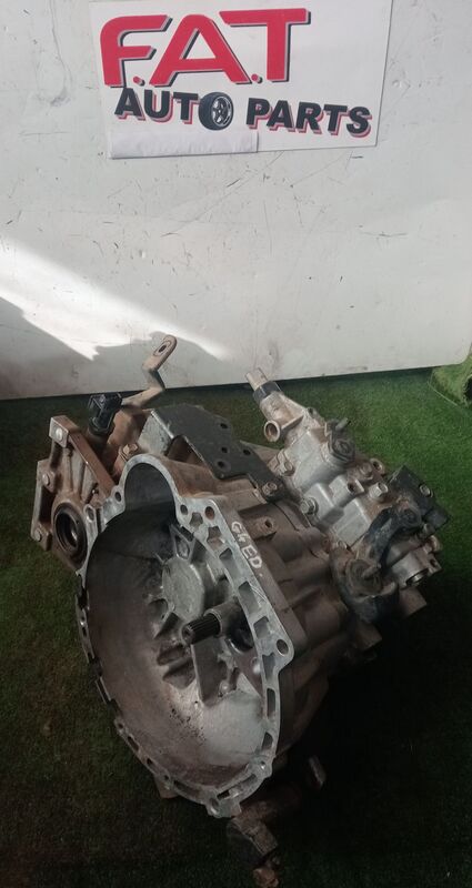 Transmission / Gearbox Hyundai Accent 1.6 CVVT 2007to2010