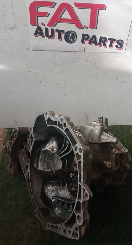 Transmission / Gearbox Opel Corsa Corsa B 1.4i 1996 to 2003