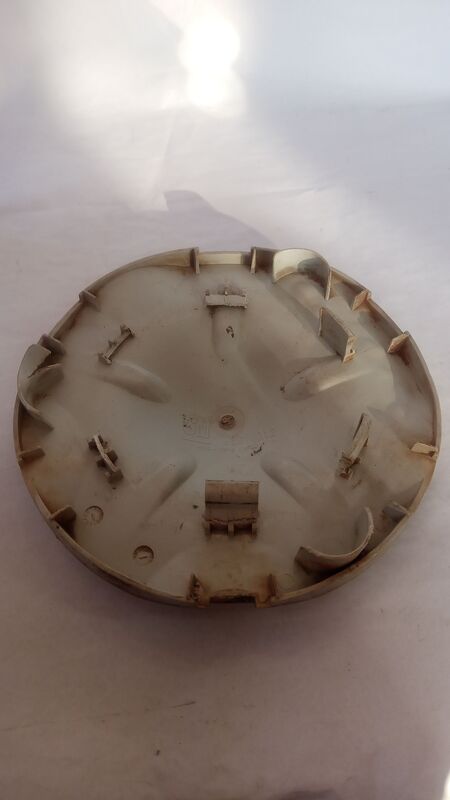 Centre Caps for Rims Isuzu D-Max 3 L Single Cap 2005 to 2012