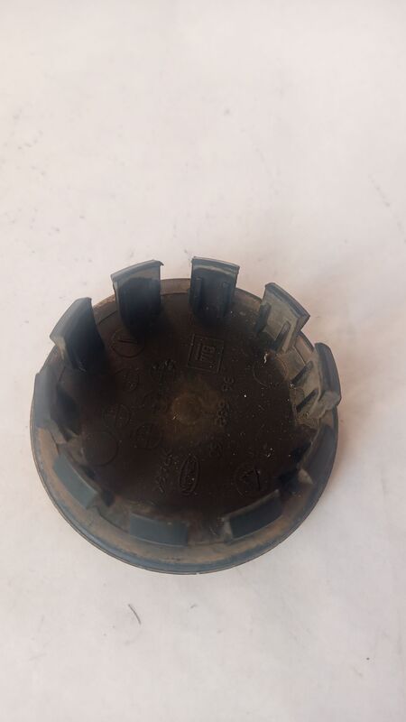 Centre Caps for Rims Chevrolet Captiva Single Cap 2011 to 2016