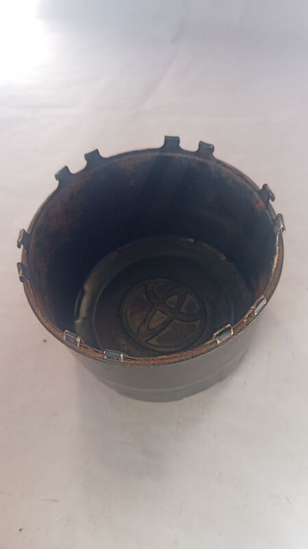 Centre Caps for Rims Toyota Land Cruiser Single Cap 1991 to 1997