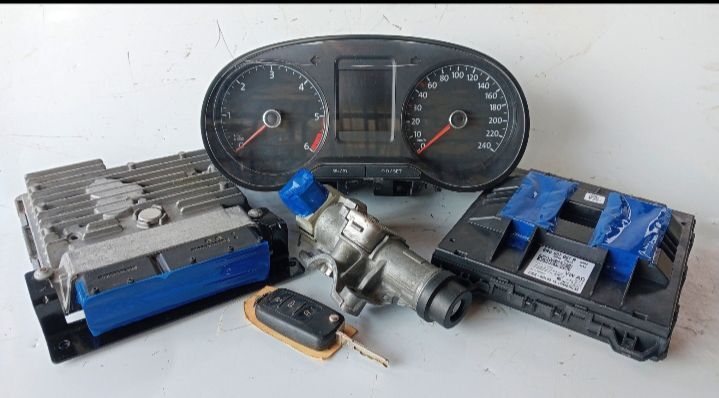 Lock Sets Volkswagen Polo Mk 6 Sedan 1.5 Diesel Cluster, ECU, BCM, Ignition, Key reader and key 2017 to