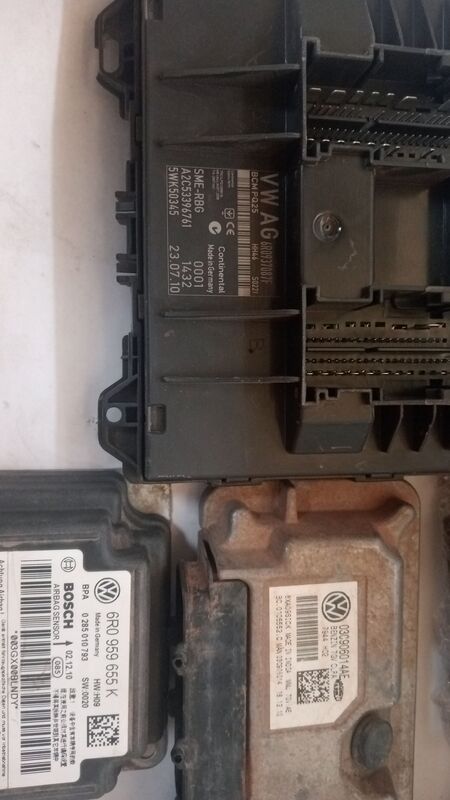 Lock Sets Volkswagen Polo MK6 1.4 Cluster, ECU, BCM, Ignition, Key, Key reader and ABS module 2012 to