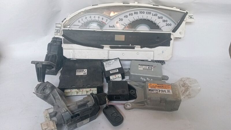 Lock Sets Toyota Etios 1.5 Sedan Complete Lock set 2012 to