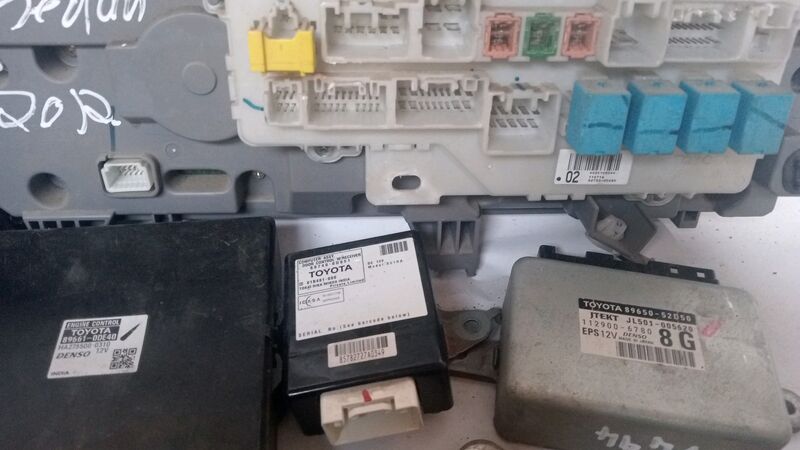 Lock Sets Toyota Etios 1.5 Sedan Complete Lock set 2012 to