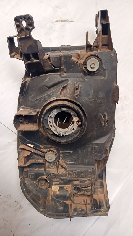 Headlights Nissan NP300 LHS 2003 to 2020