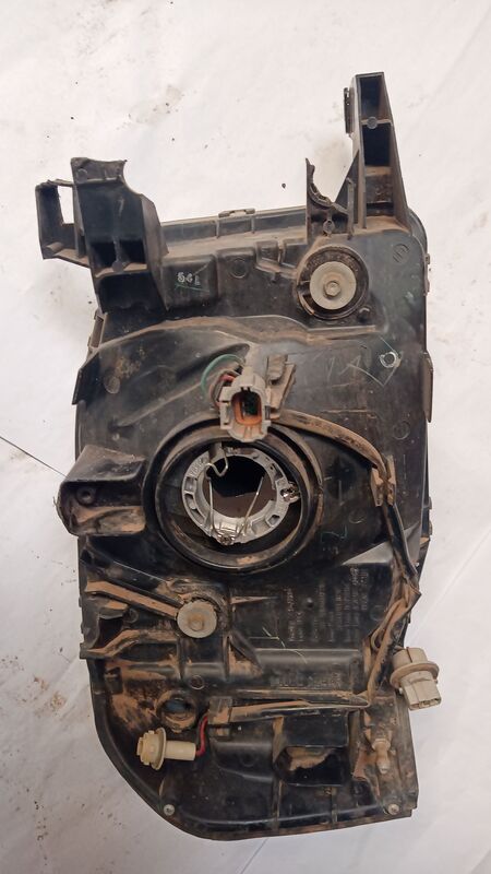 Headlights Nissan NP300 LHS 2003 to 2020