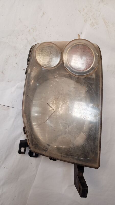 Headlights Nissan NP300 LHS 2003 to 2020