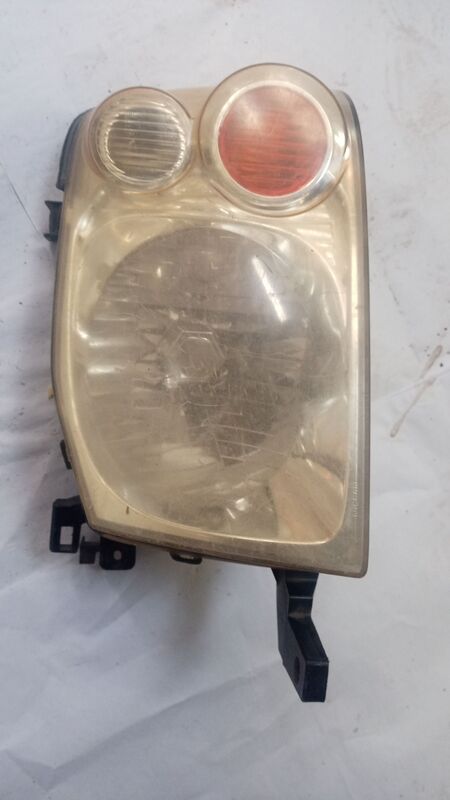 Headlights Nissan NP300 LHS 2003 to 2020