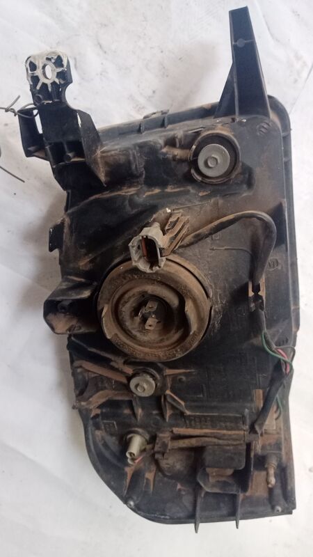 Headlights Nissan NP300 LHS 2003 to 2020