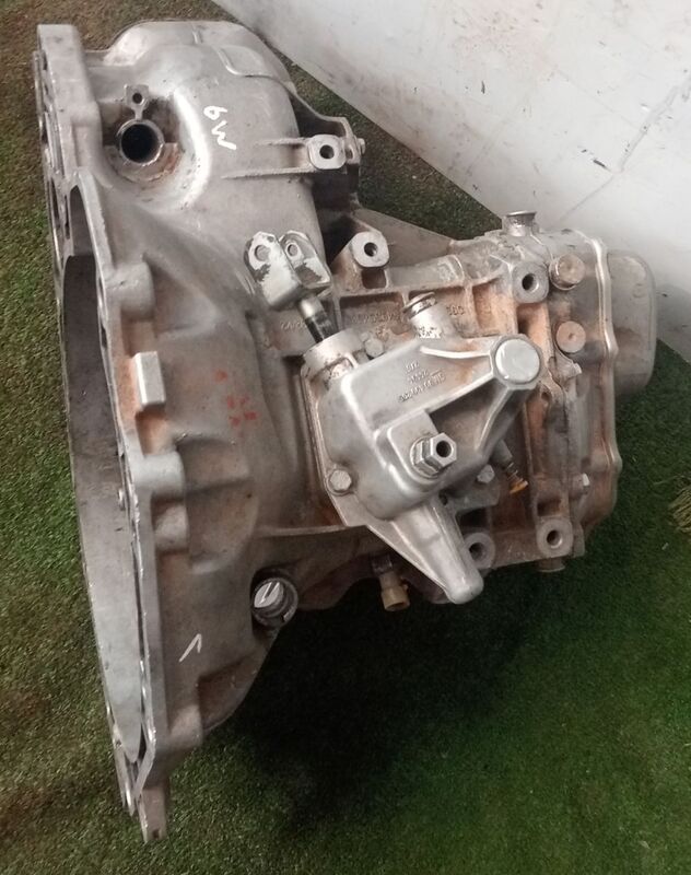 Transmission / Gearbox Opel Corsa 1.4 Sedan Gear link type 2004 to 2010